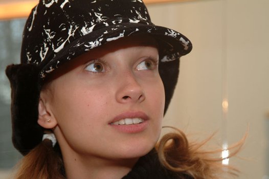Красотка Анастасия Цветаева – Молоды И Счастливы 2005