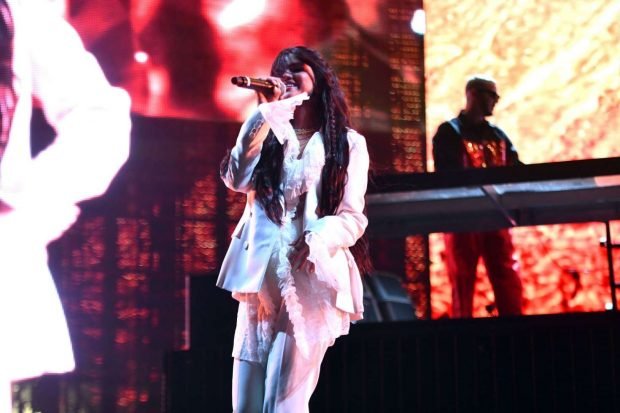 Selena Gomez: Performs on the Outdoor Stage at Coachella -03