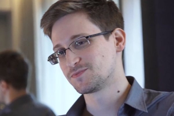 Эдвард Сноуден станет гражданином Венесуэлы?