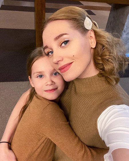 Кристина Асмус с дочерью