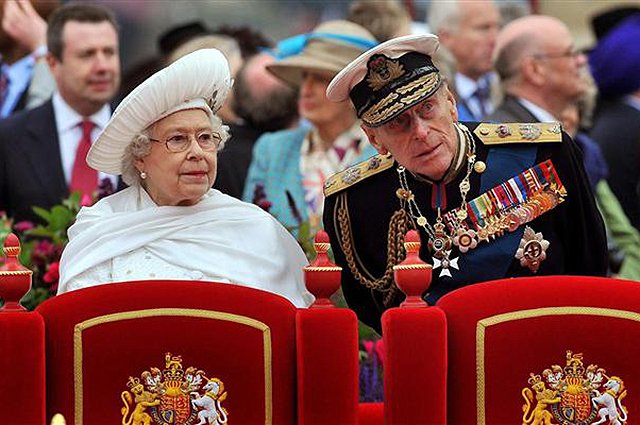 Елизавета II и герцог Эдинбургский Филипп