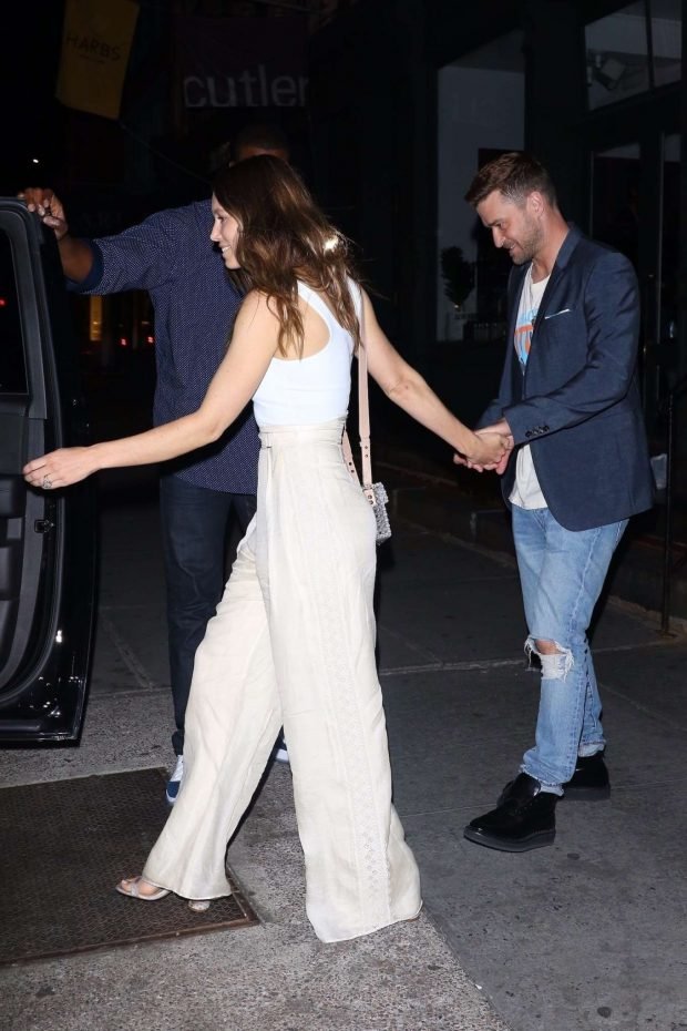 Jessica Biel and Justin Timberlake: Leaving Sadelles in NYC-01
