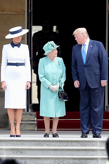 Мелания Трамп, королева Елизавета II и Дональд Трамп