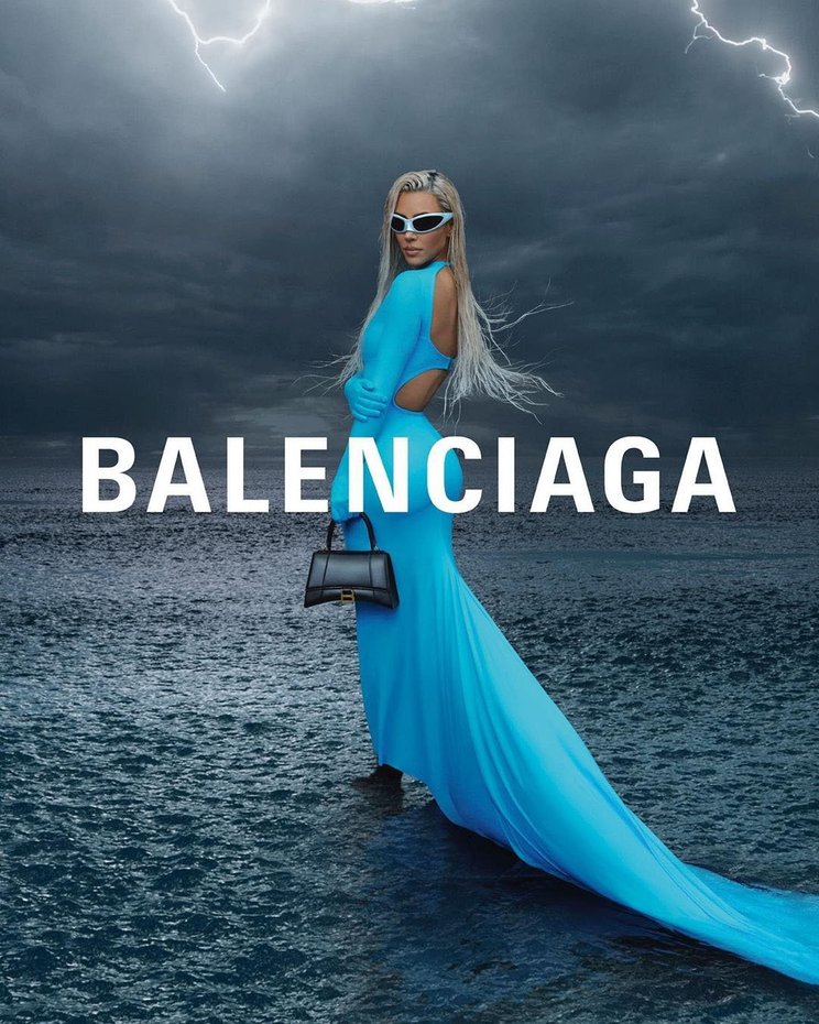 Ким Кардашьян в рекламе Balenciaga