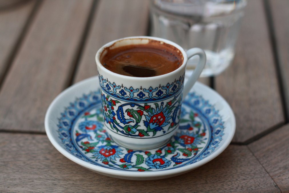 https://lh5.googleusercontent.com/-bFby0qiYPzo/VaM9VVyvioI/AAAAAAAACCE/lyrNTlhUW6E/w2074-h1384-no/turkish-coffee.jpg