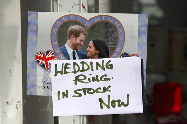 Британцы готовятся к свадьбе принца Гарри и Меган Маркл