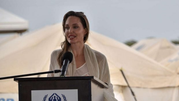 Angelina Jolie: Visits Refugee Camp in Maicao-04