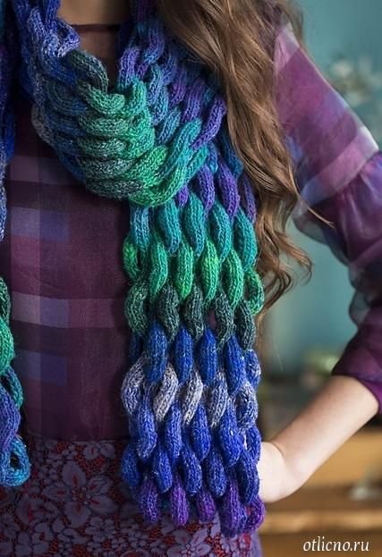 Красивый шарф, вязаные шарфы схемы, вязание, вязание спицами, вязание для женщин, Вязаный красивый шарф фото: 