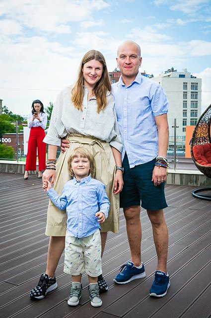 Марьяна Спивак и Антон Кузнецов с сыном