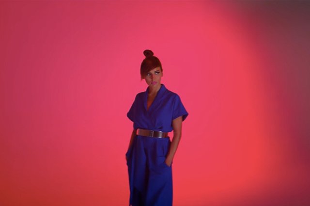 Алсу. Кадр из видеоклипа