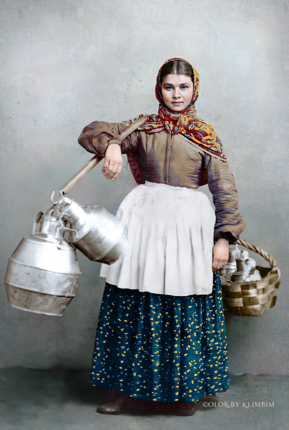 Milk Saleswoman (Ohtenka). Saint Petersburg, 1860s
