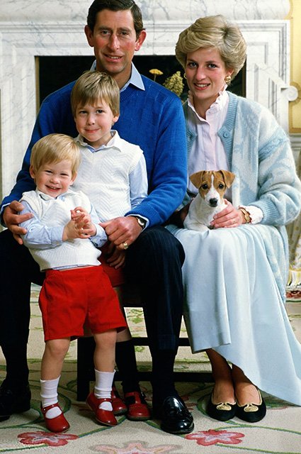 Принц Чарльз и принцесса Диана с детьми: принцами Уильямом и Гарри