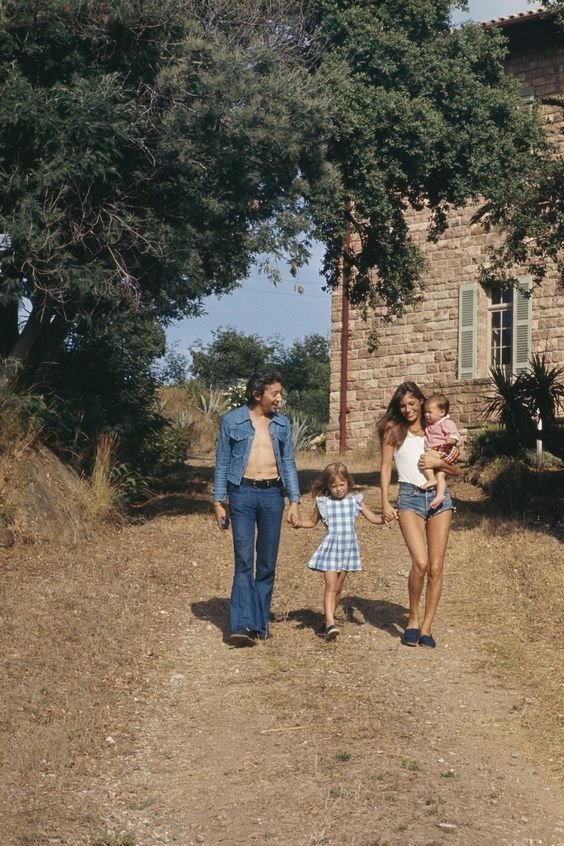 11 clichÃ©s solaires du couple Serge Gainsbourg/Jane Birkin en vacances