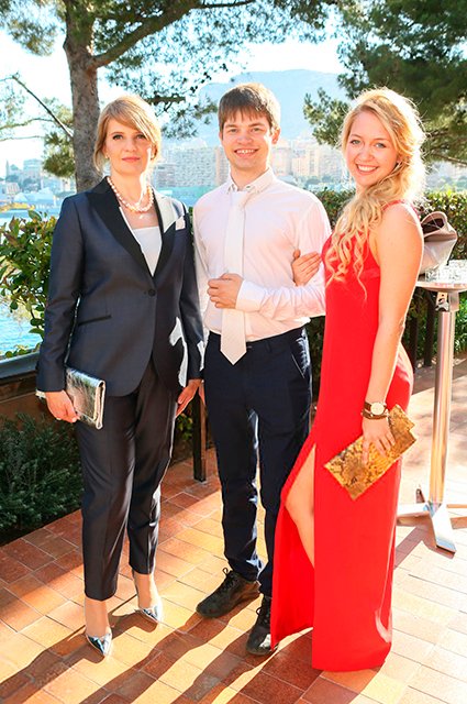Наталья Касперская с сыном Иваном и невесткой Екатериной