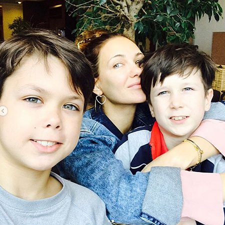 Екатерина Климова с сыновьями