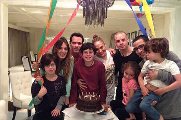 Дженнифер Лопес и Каспер Смарт поздравили с днем рождения сына Майкла Энтони