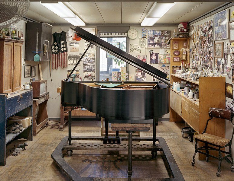   Около 97% концертных пианистов выбирают для своих выступлений пианино Steinway, для которых сущ