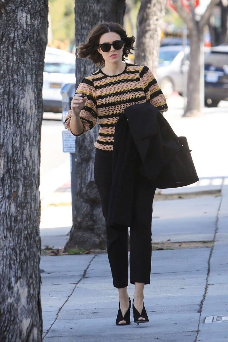 Mandy Moore: Out and about in Beverly Hills -02