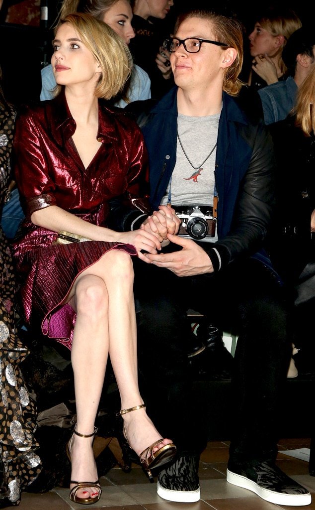 http://akns-images.eonline.com/eol_images/Entire_Site/2014127/rs_634x1024-140227150911-634.Emma-Roberts-Evan-Peters-Hold-Hands-Front-Row.jl.022714.jpg