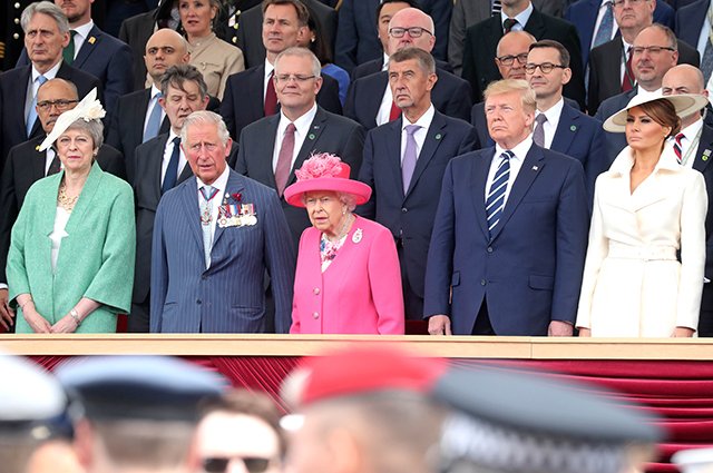 Тереза Мэй, принц Чарльз, королева Елизавета II, Дональд и Мелания Трамп