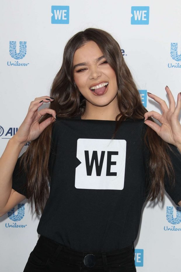 Hailee Steinfeld - WE Day California 2019 at the Forum in Inglewood
