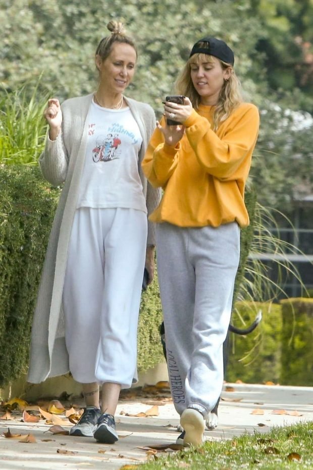 Miley Cyrus: Out for a walk with her mother Trish-07
