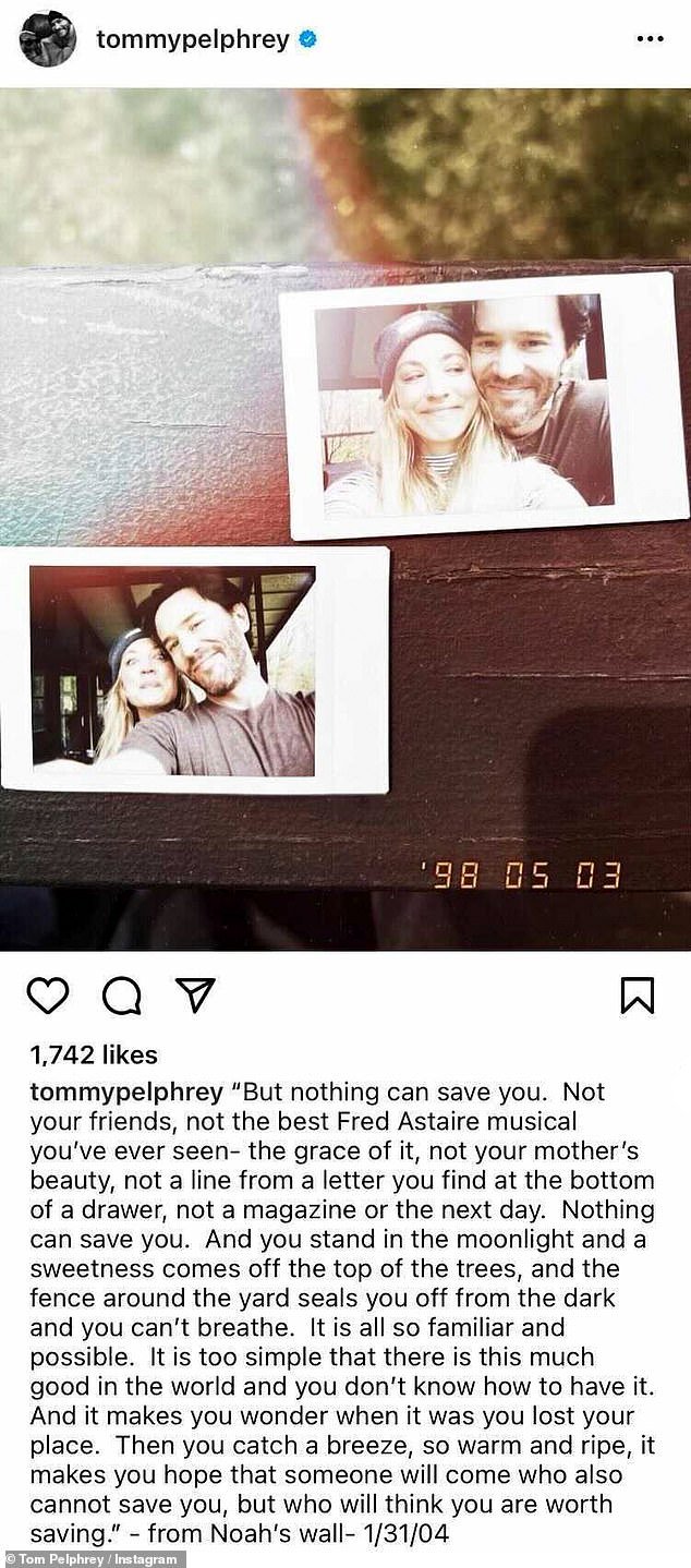 Его социальные сети: Том также поделился двумя поляроидными снимками в своем аккаунте в Instagram.