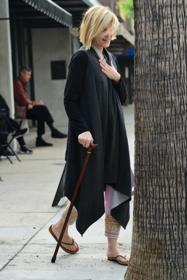 Selma Blair: Out for coffee at Alfreds Coffee -02