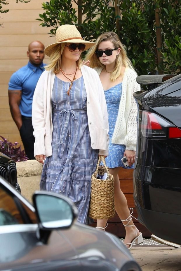 Reese Witherspoon and Ava Phillippe at Soho House-04