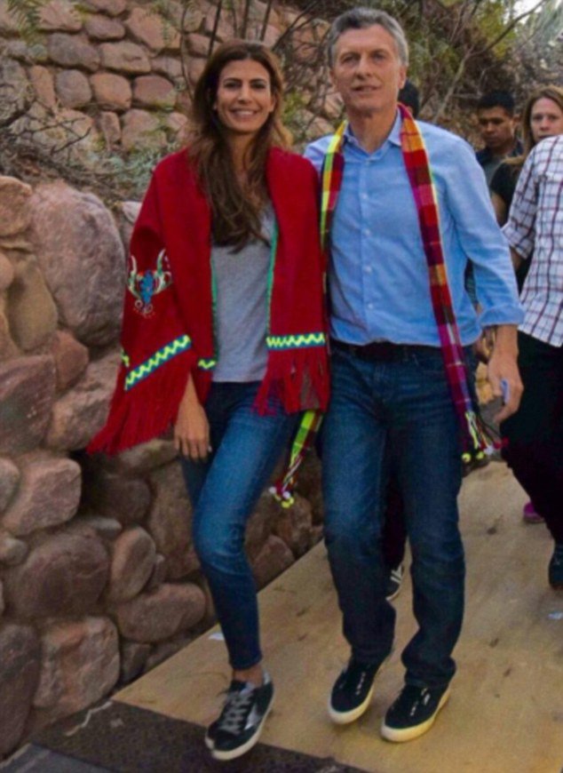Mauricio Macri admits wife Juliana Awada she's 'insatiable' in bed | Daily  Mail Online