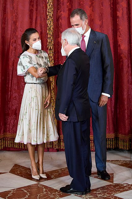 Королева Летиция и король Филипп VI с президентом Чили Себастьяном Пиньерой