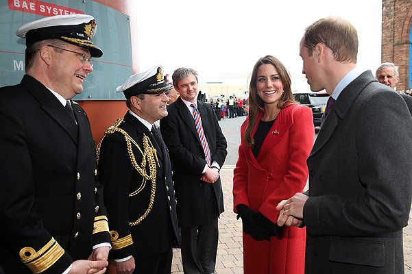 герцогиня Кэтрин, принц Уилльям и принц Чарльз в Шотландии