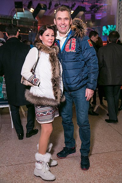 Павел астахов с женой