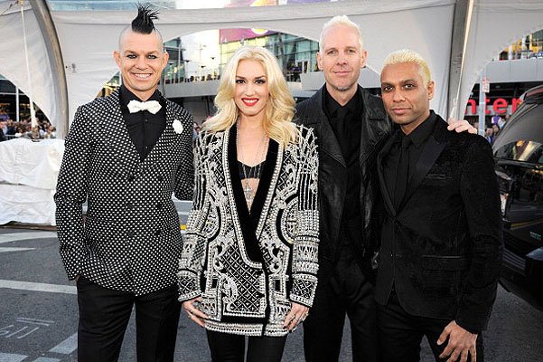 группа No Doubt на American Music Awards 2012