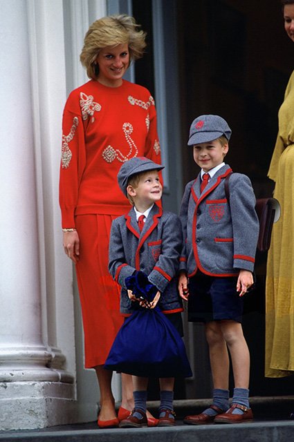 Принцесса Диана с принцами Гарри и Уильямом