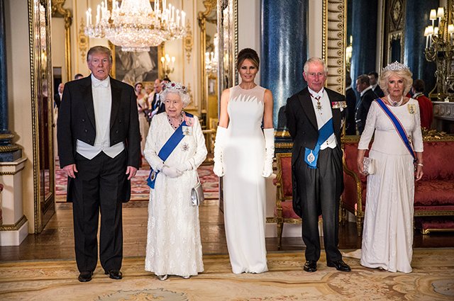 Дональд Трамп, королева Елизавета II, Мелания Трамп, принц Чарльз, герцогиня Корнуольская Камилла