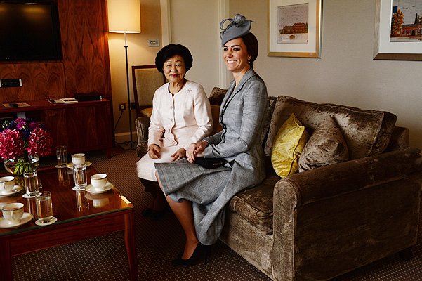 Герцогиня Кэтрин с супругой президента Сингапура Мэри Тан