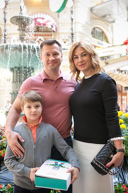 Алексей и Галина Немовы с сыном