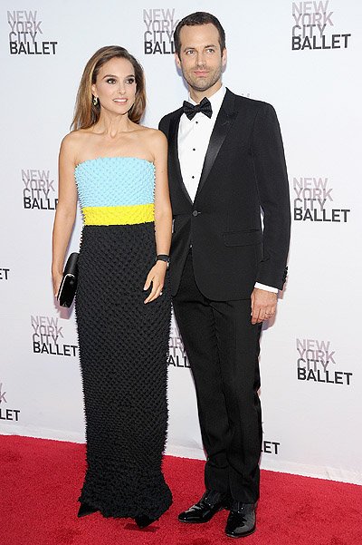 звезды на New York City Ballet Gala: Натали Портман и Бенджамин Мильпье