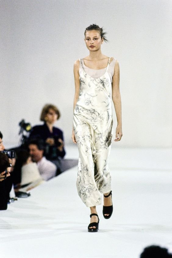 Calvin Klein Collection Spring 1994 Ready-to-Wear Fashion Show - Bridget Hall