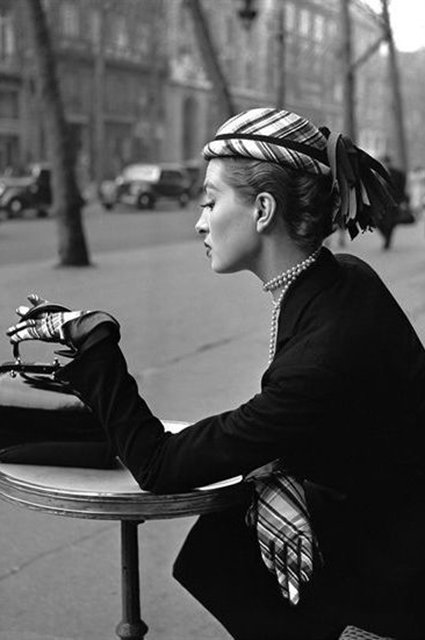 Модная съемка в Париже, 1940-е