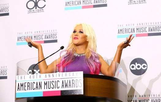 Кристина Агилера на церемонии объявления номинантов American Music Awards
