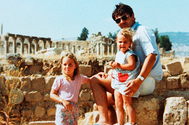 Кейт Миддлтон с сестрой и отцом в Иордании