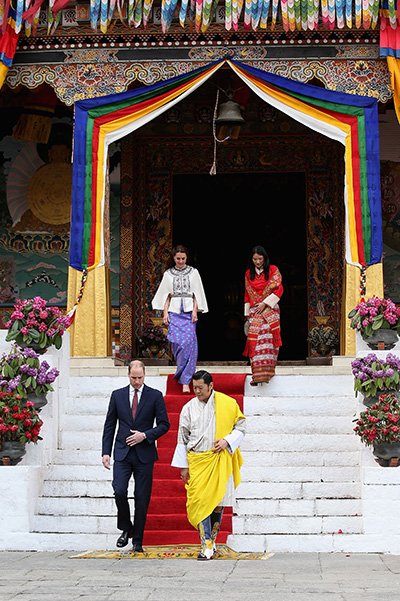 Кейт Миддлтон, королева Бутана Джецун Пема Вангчук, принц Уильям и король Бутана Джигме Кхесар Намгьял Вангчук