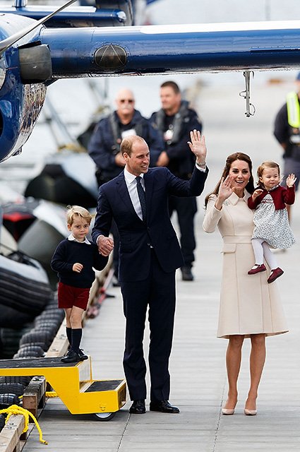 Принц Джордж, принц Уильям, Кейт Миддлтон и принцесса Шарлотта