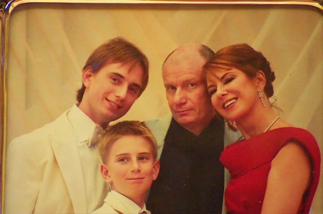 Владимир и Наталья Потанины с детьми