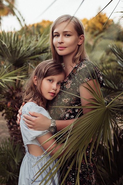 Юлия Пересильд с дочерью Анной