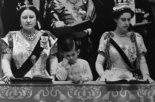 Королева Елизавета, принц Чарльз и принцесса Маргарет