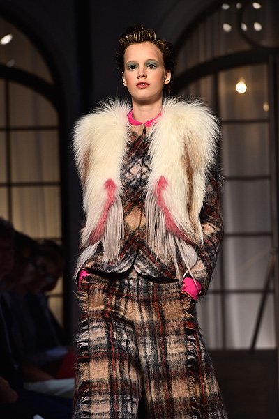 Показ Schiaparelli Fall 2015 Couture