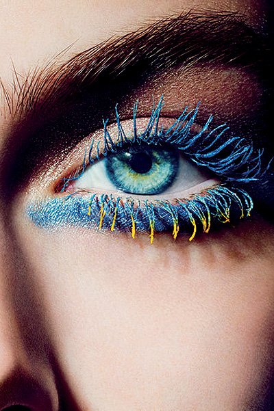 Реклама новой коллекции декоративной косметики Chanel